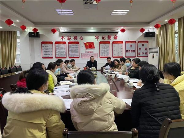 娄底市第二人民医院召开护士长座谈会.png 娄底市第二人民医院召开护士长座谈会.png